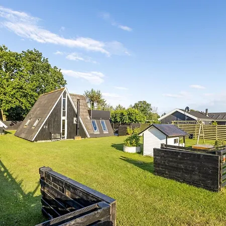 Hunding - 600m From The Sea In Ne Jutland By Interhome Hadsund